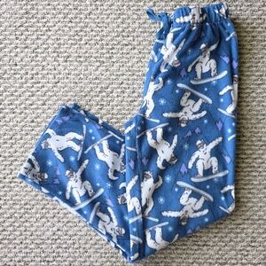Holiday Time Blue Pajama Pants with Polar Bears Snowboarding